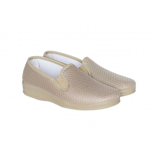 Zapatilla de rejilla para mujer, color beige